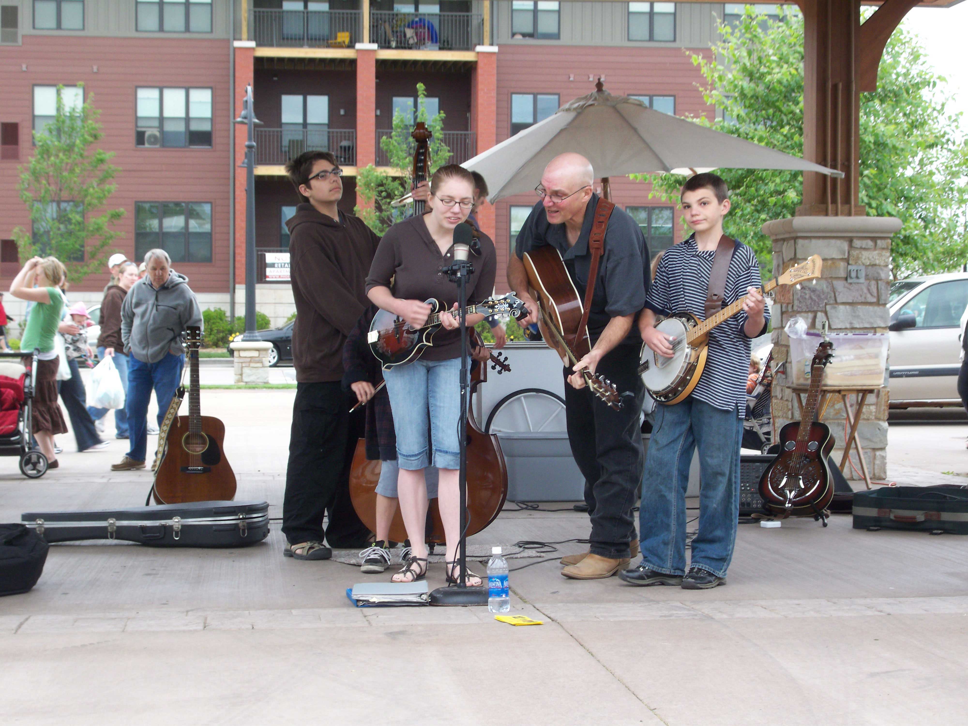 familyBand